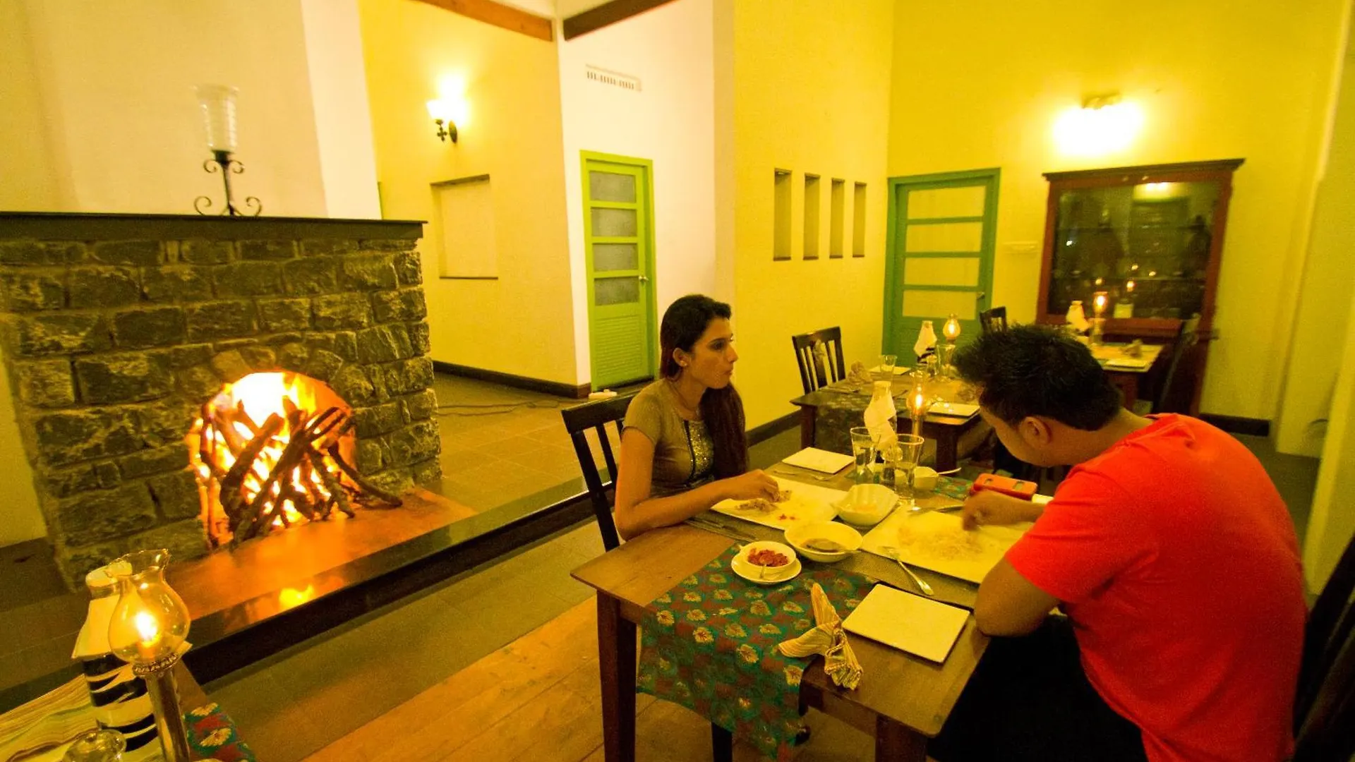 Rum i privatbostad Reen Resorts Aanavilasam Plantation Thekkady Indien