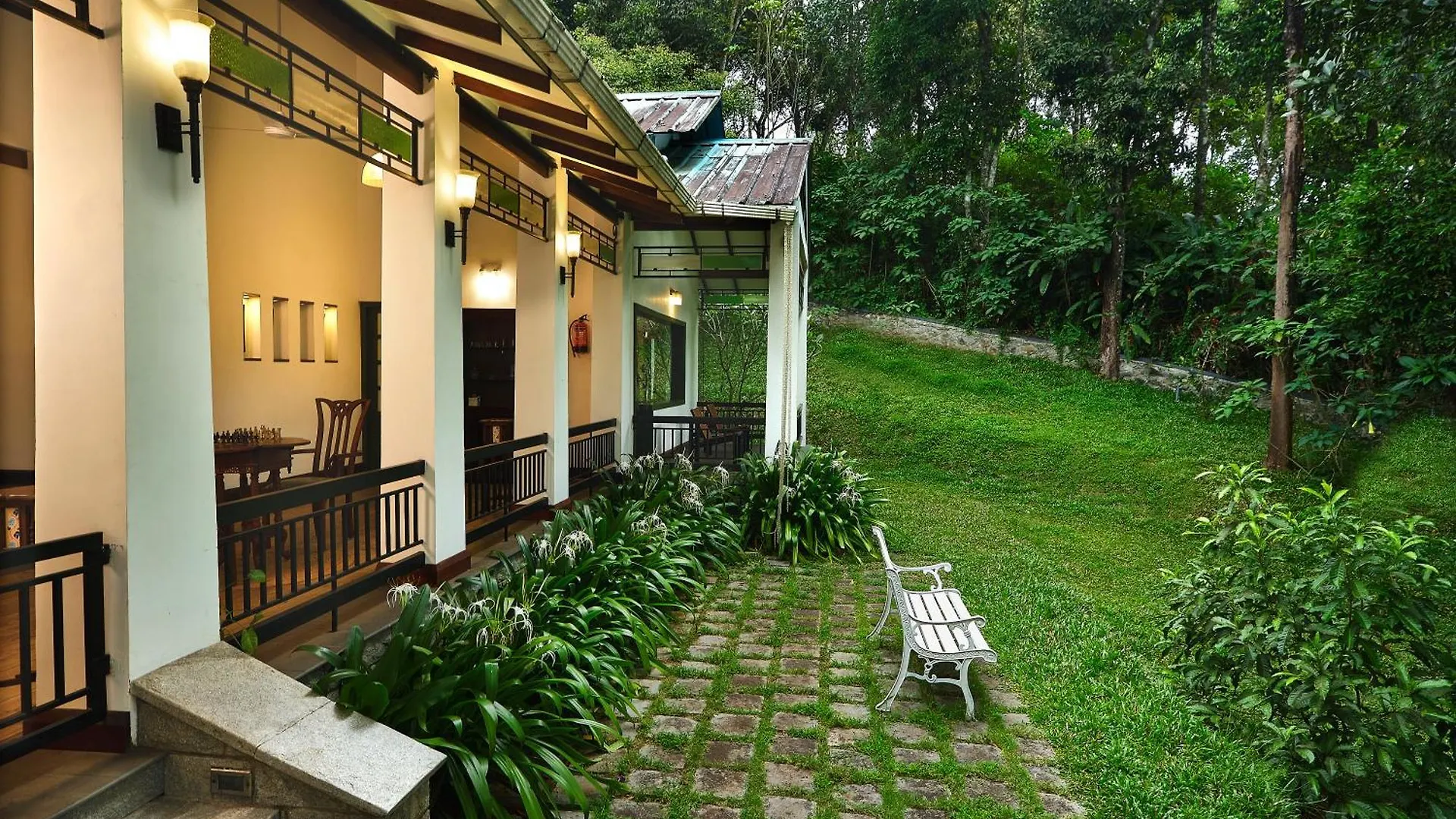 Reen Resorts Aanavilasam Plantation Thekkady